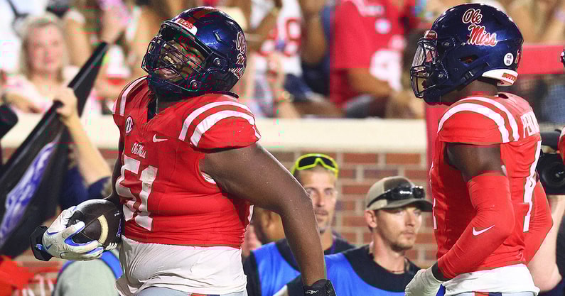 NCAA Football: Georgia St. at Mississippi