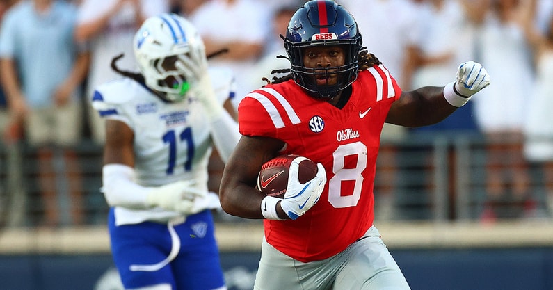 NCAA Football: Georgia St. at Mississippi