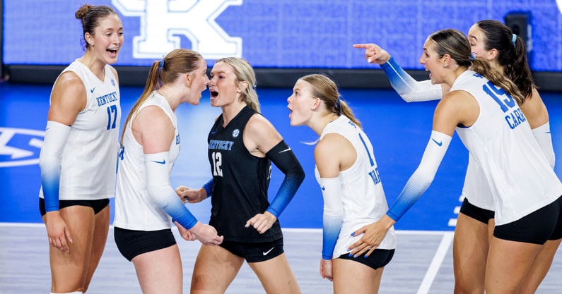 Kentucky volleyball falls to No. 1 Nebraska in five sets - UK Athletics