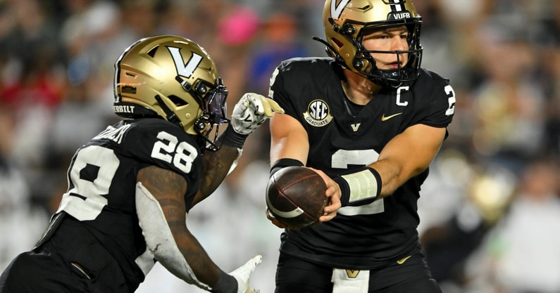 NCAA Football: Charleston Southern at Vanderbilt
