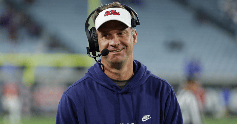 lane-kiffin-knows-better-than-to-read-too-much-into-kentucky-struggles-vs-toledo
