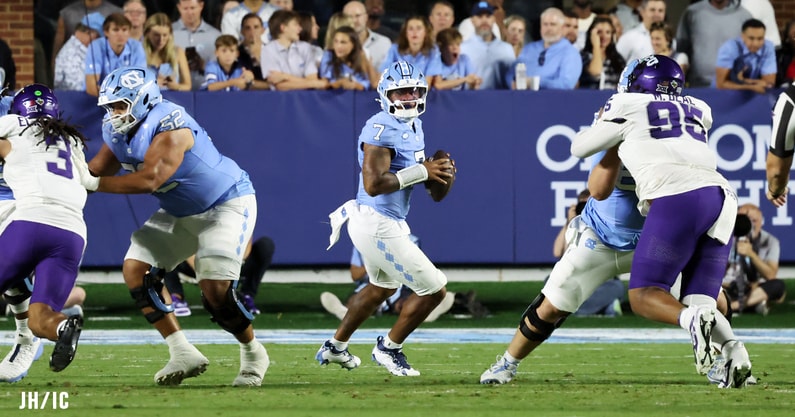 UNC quarterback Gio Lopez