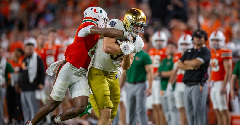 Notre Dame tight end Eli Raridon against Miami