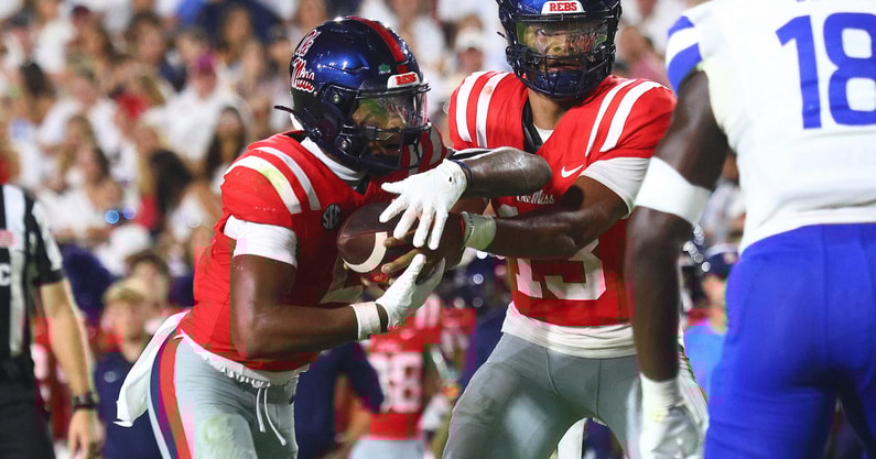 NCAA Football: Georgia St. at Mississippi