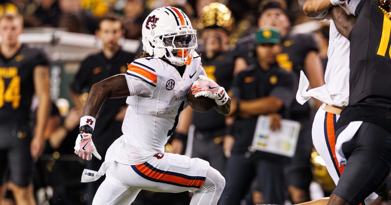 Eric Singleton Jr. (Photo by Auburn Athletics)