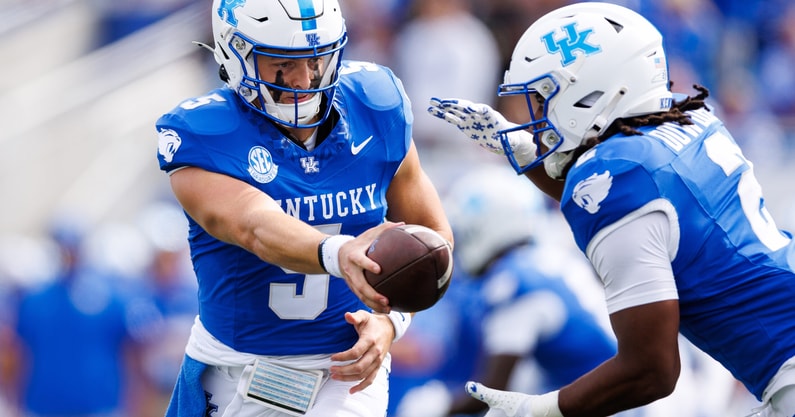 Zach-Calzada-injury-update-Mark-Stoops-gives-latest-on-Kentucky-QB-after-loss-to-Ole-Miss