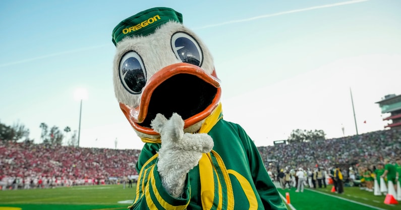 oregon ducks mascot