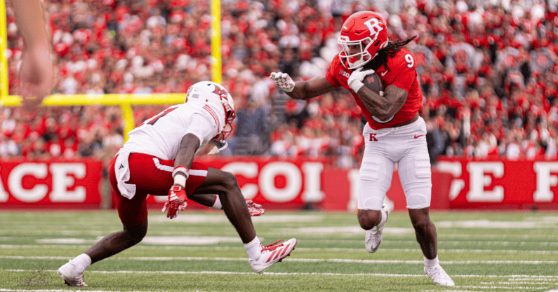 Rutgers Football wide receiver Ian Strong