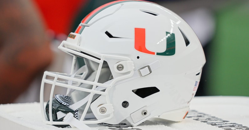 NCAA Football: Miami at Temple