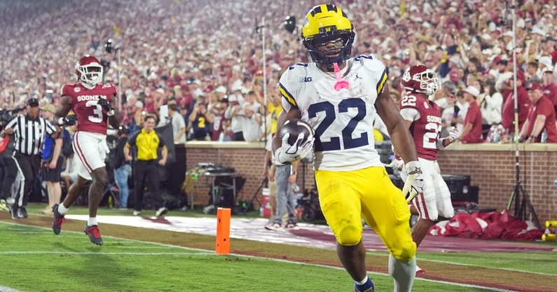 Michigan's Justice Haynes (22) scores in the second half of the college football game between the University of Oklahoma Sooner and the University of Michigan Wolverines at the Gaylord Family √ê Oklahoma Memorial Stadium in Norman, Okla., Saturday, Sept. 6, 2025. (Sarah Phipps/The Oklahoman)