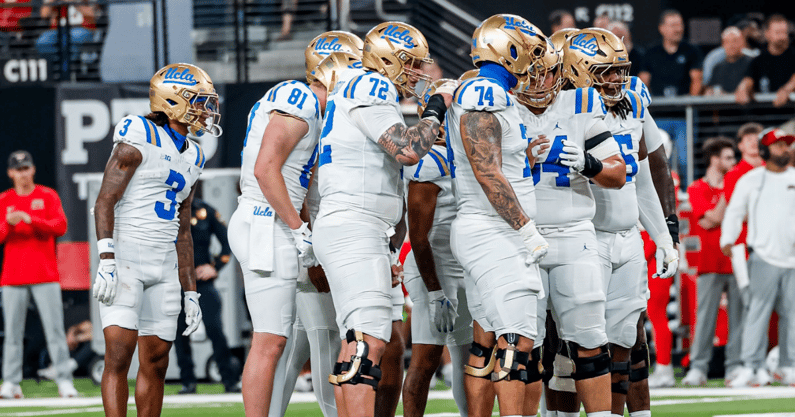 UCLA offensive line