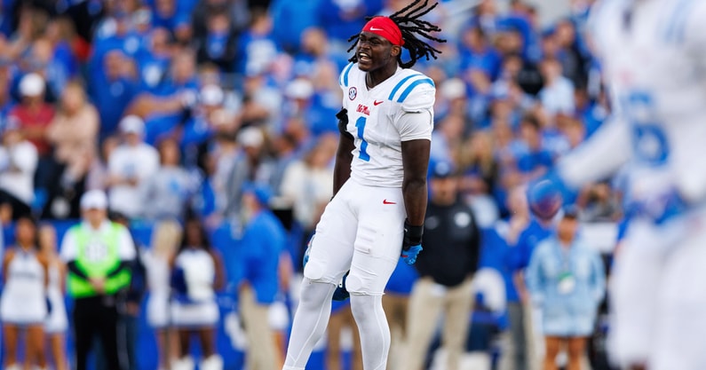 NCAA Football: Mississippi at Kentucky