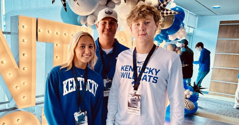 Kentucky QB commit Matt Ponatoski (right) - BeckyPonatoski (@BeckyPon03)