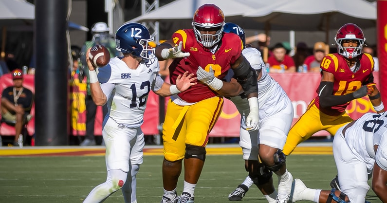 USC defensive lineman Keeshawn Silver against Georgia Southern