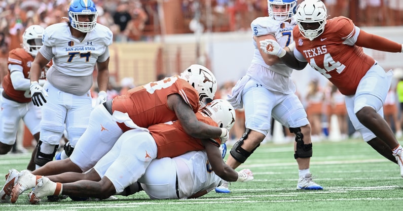 ut_vs_san_jose_state-7038_simmons_watson