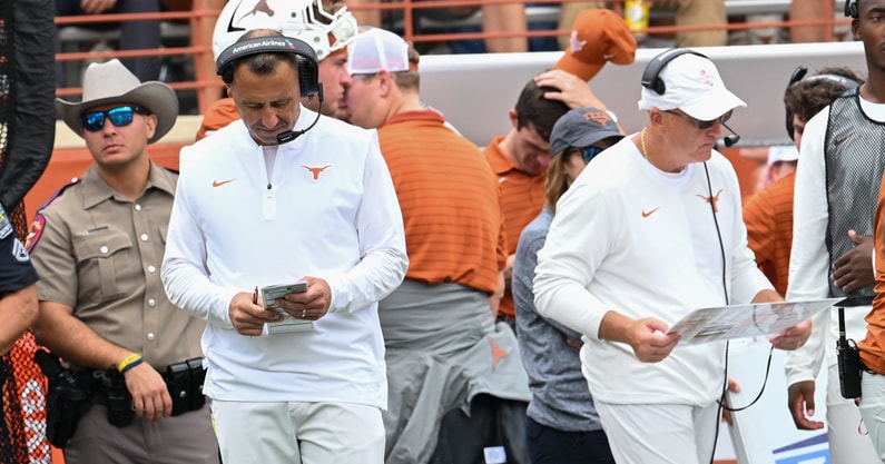 ut_vs_san_jose_state-7107_sark