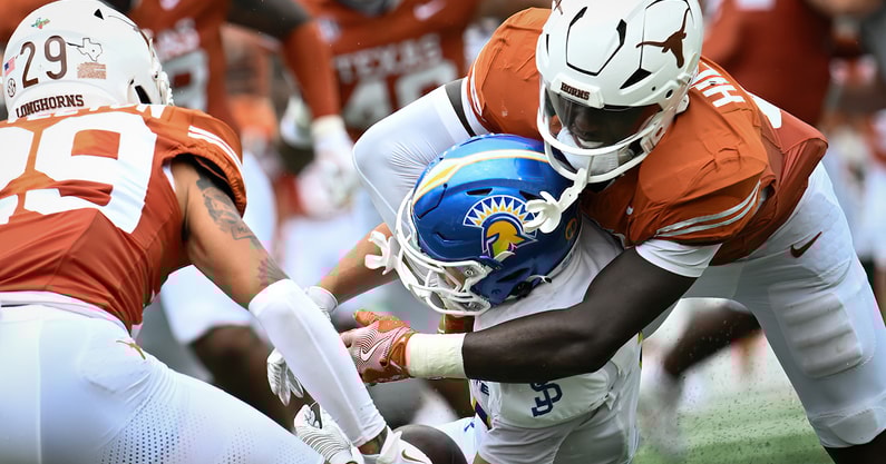 ut_vs_san_jose_state-7108_hill