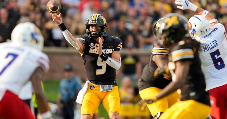 NCAA Football: Kansas at Missouri