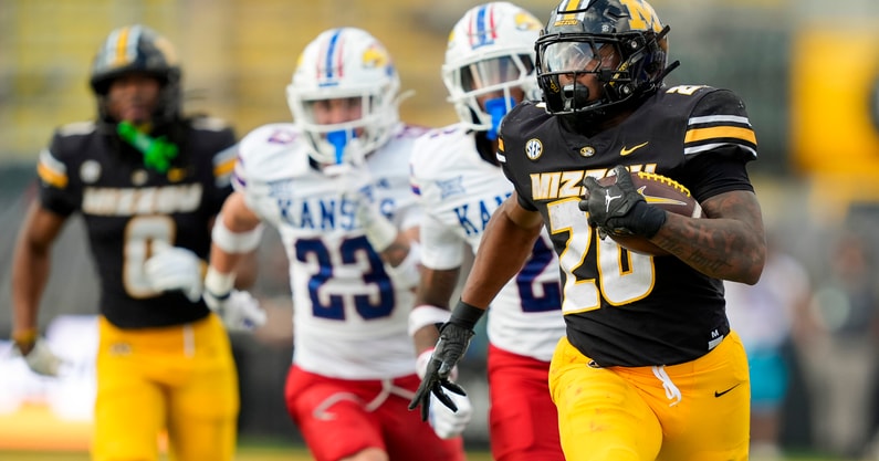 NCAA Football: Kansas at Missouri