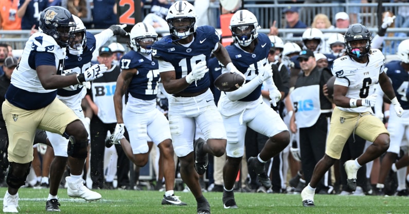 penn-state-freshman-de-chaz-coleman-shines-collects-big-ten-recognition