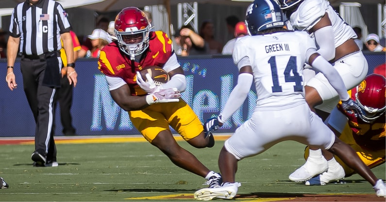 USC running back Waymond Jordan carries the ball against Georgia Southern