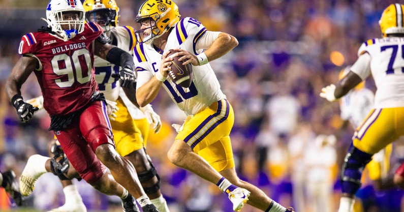 NCAA Football: Louisiana Tech at Louisiana State