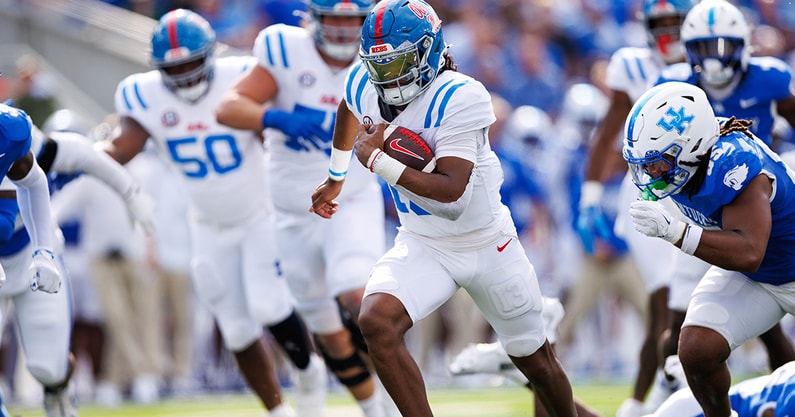 NCAA Football: Mississippi at Kentucky