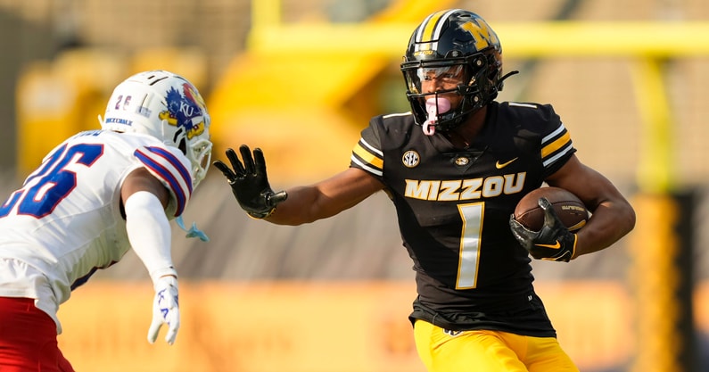 NCAA Football: Kansas at Missouri