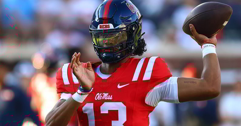 NCAA Football: Georgia St. at Mississippi