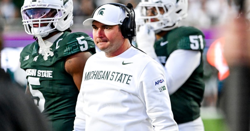 Michigan State's head coach Jonathan Smith look on against Western Michigan during the second quarter on Friday, Aug. 29, 2025, in East Lansing. - Nick King, USA TODAY Sports