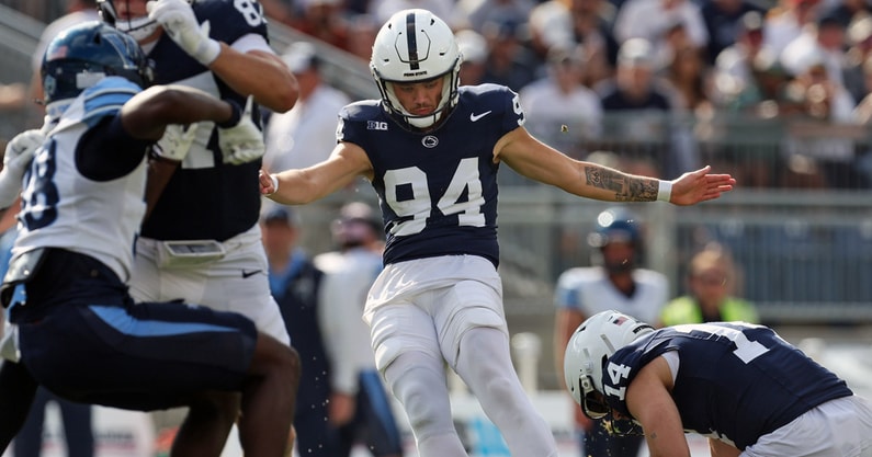 NCAA Football: Villanova at Penn State