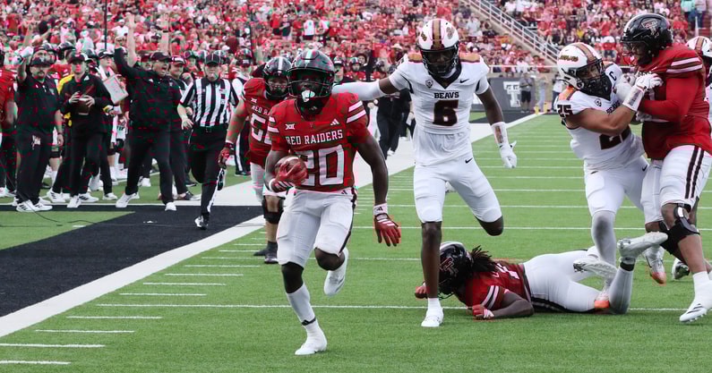 NCAA Football: Oregon State at Texas Tech