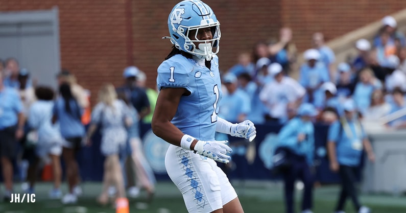 UNC cornerback Thaddeus Dixon against Richmond.