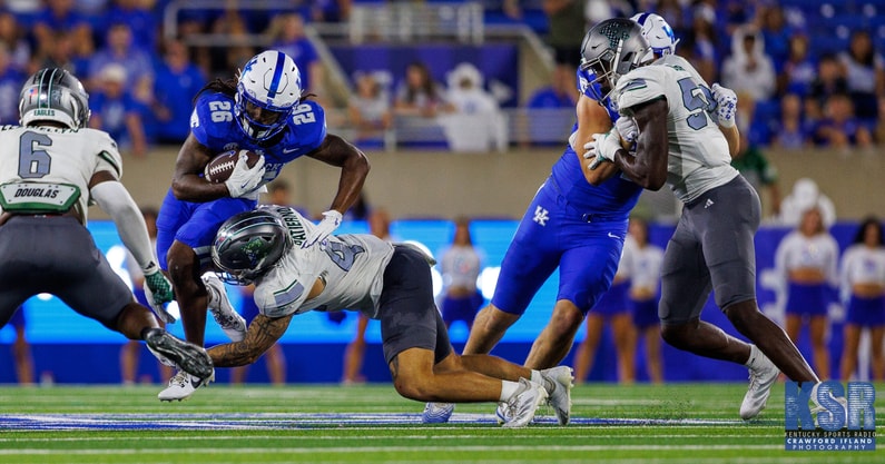 Kentucky Wildcats running back Jason Patterson (26). UK Football vs. Eastern Michigan at Kroger Field on Saturday, September 13, 2025 in Lexington, Kentucky. Photo by Crawford Ifland, Kentucky Sports Radio.