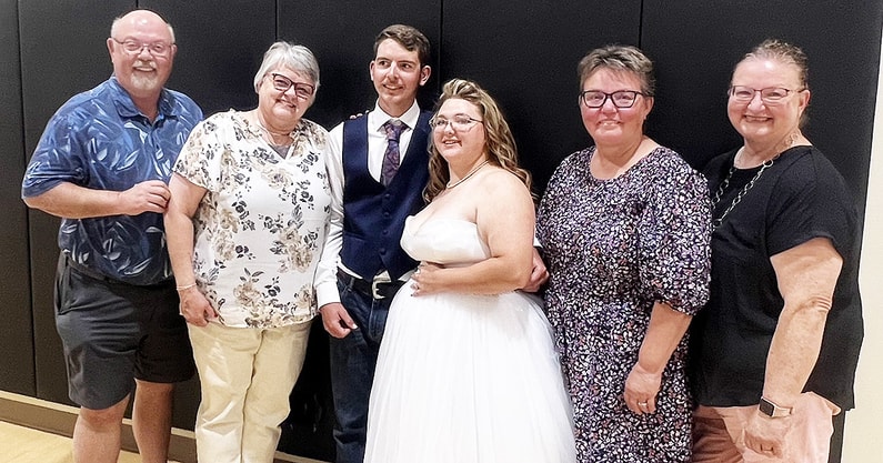 2025 - On3 - Bob, Rhonda, Matthew and Rose Lilly, Becky and Roxanne