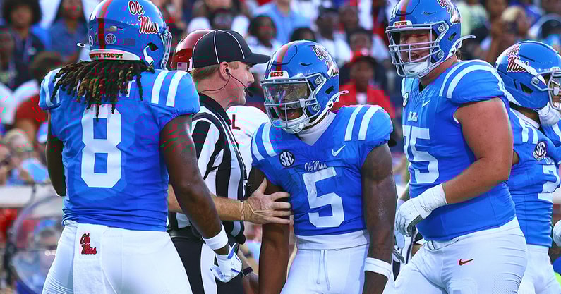 NCAA Football: Arkansas at Mississippi