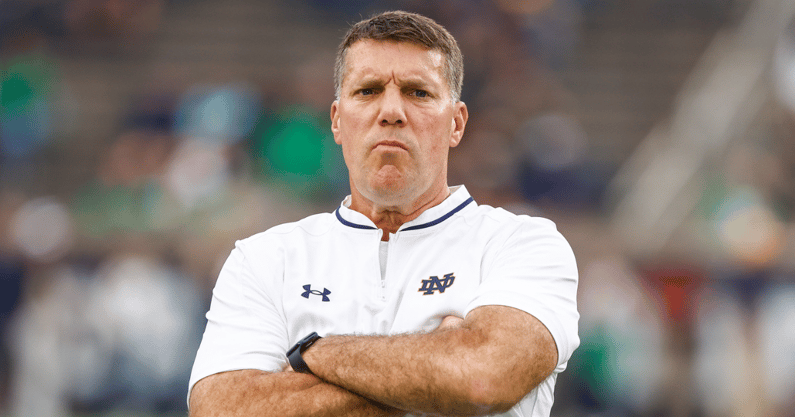 Chris Ash? Execution? Diagnosing what's wrong with Notre Dame's defense