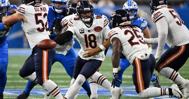 NFL: Chicago Bears at Detroit Lions