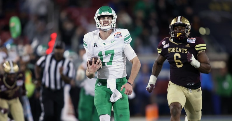 North Texas Mean Green quarterback Drew Mestemaker (17) scores a touchdown against the Texas State Bobcats during the fourth quarter at Gerald J. Ford Stadium. Mandatory Credit- Tim Heitman-Imagn Images A