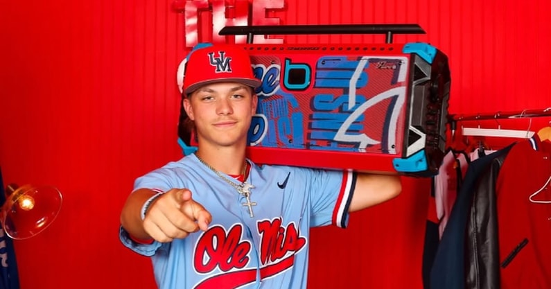2027-of-rylan-sutton-commits-to-ole-miss-baseball