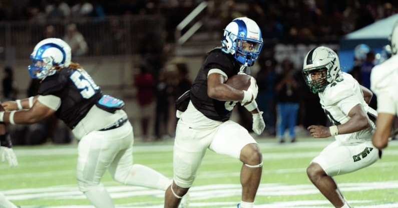 South Carolina football recruiting target Kevin Hartsfield. Photo credit: Newton High School Athletics | @NewtonFBRecruit on Twitter/X