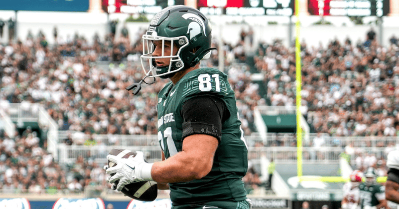 Michigan State's Michael Masunas catches a touchdown pass against Youngstown State during the third quarter on Saturday, Sept. 13, 2025, at Spartan Stadium in East Lansing. - Nick King, USA TODAY Sports