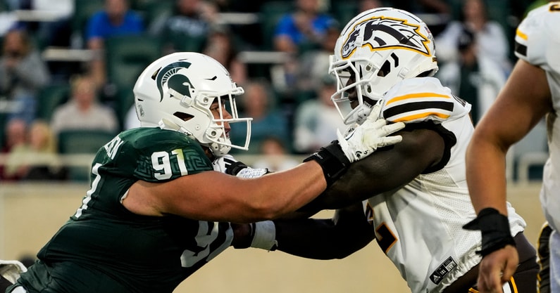 Michigan State Spartans defensive lineman Alex VanSumeren (91) engages with Western Michigan Broncos offensive lineman Raheem Anderson II (62) during the 2nd quarter at Spartan Stadium. - Brendan Mullin, USA TODAY Sports