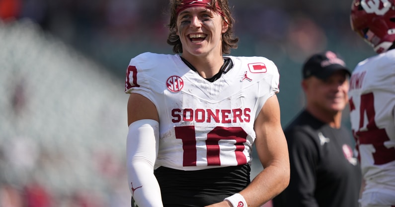 NCAA Football: Oklahoma at Temple
