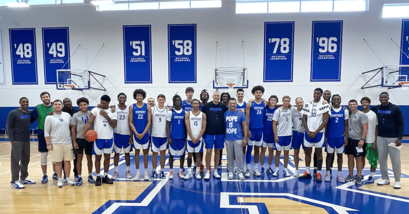 Kentucky men's basketball team picture - Camryn Williams, UK Athletics