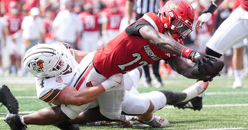 Louisville Cardinals running back Keyjuan Brown (22) lunges towards the endzone for a Cardinals touchdown in the first quarter against Bowling Green at L&N Federal Credit Union Stadium in Louisville, Kentucky Sept. 20, 2025.