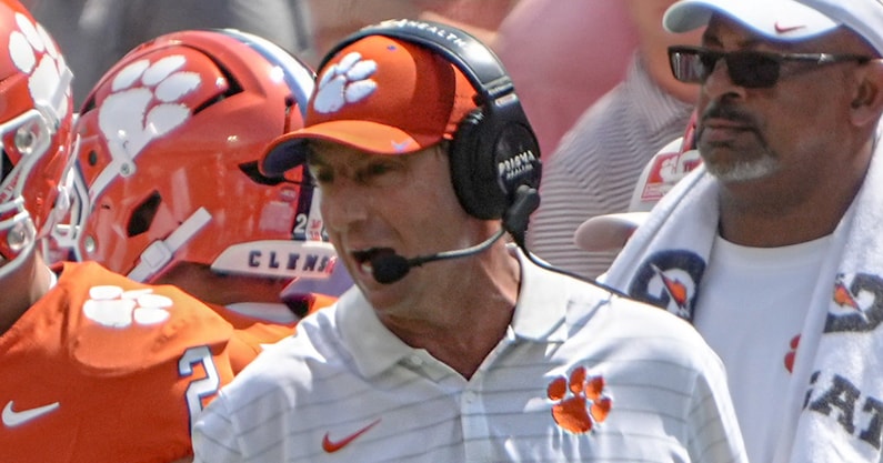 Dabo-Swinney-gives-deflated-sideline-interview-broadcasters-note-defeated-tone