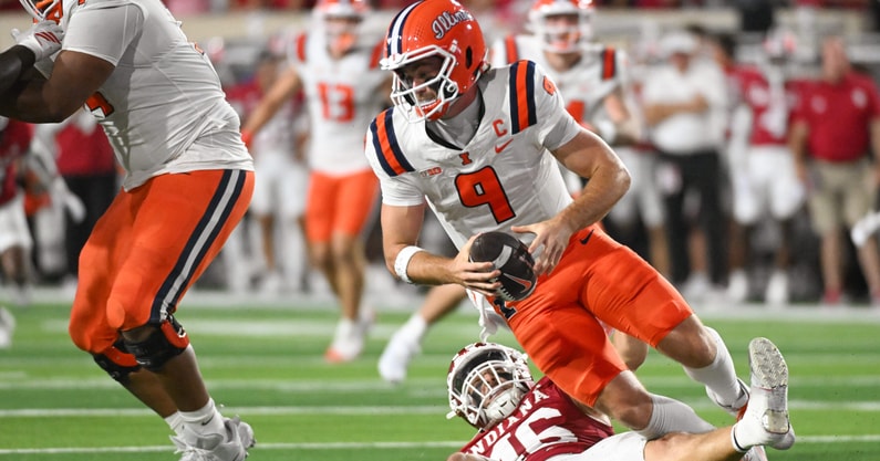 NCAA Football: Illinois at Indiana