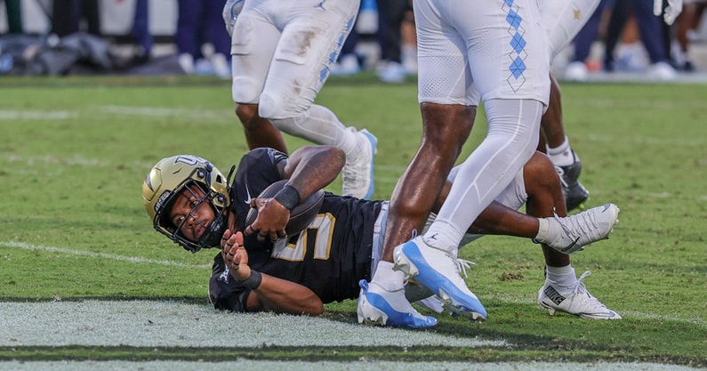 NCAA Football: North Carolina at Central Florida