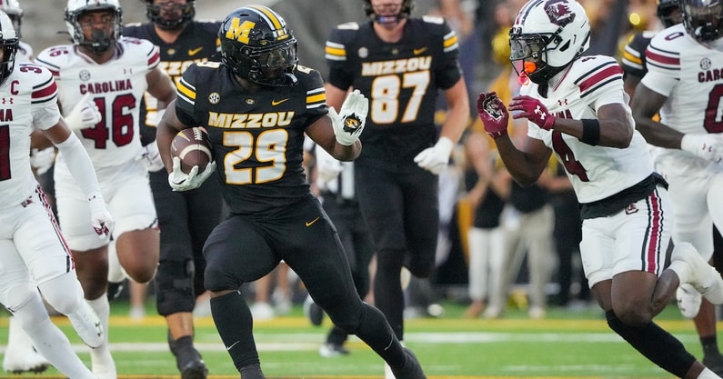 NCAA Football: South Carolina at Missouri
